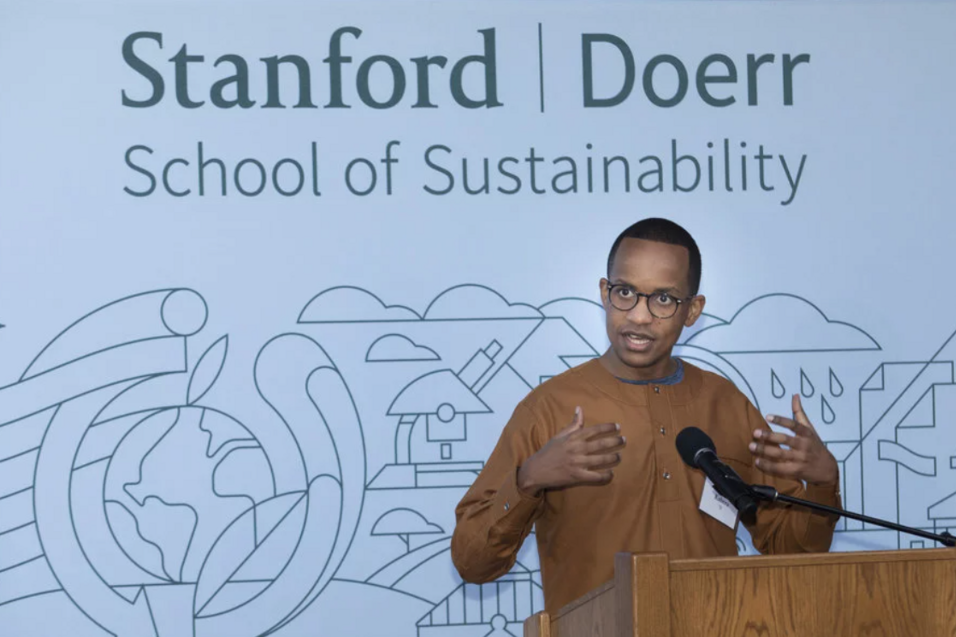 Robert Kabera Earns 2022 Early- to Mid-Career Alumni Award